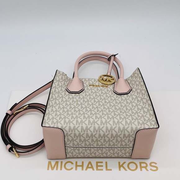 Michael Kors Mercer Medium Messenger Crossbody Bag - Picture 6 of 11